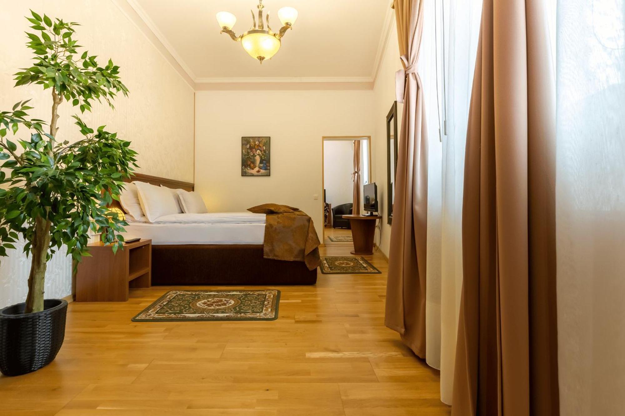 Hotel Boutique Bulevard ซิวิโชอารา ภายนอก รูปภาพ